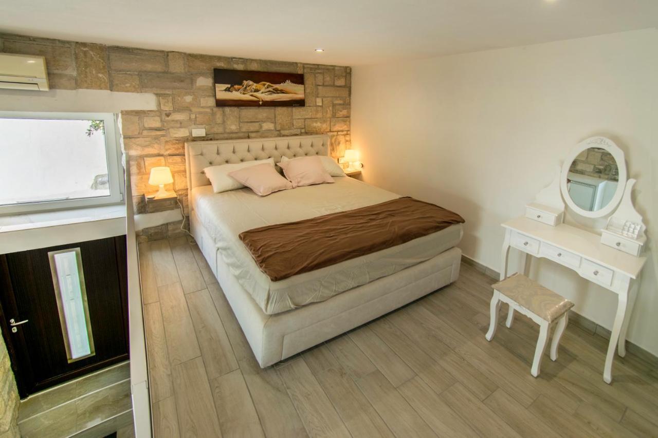 Studio Mateja Пиран Экстерьер фото